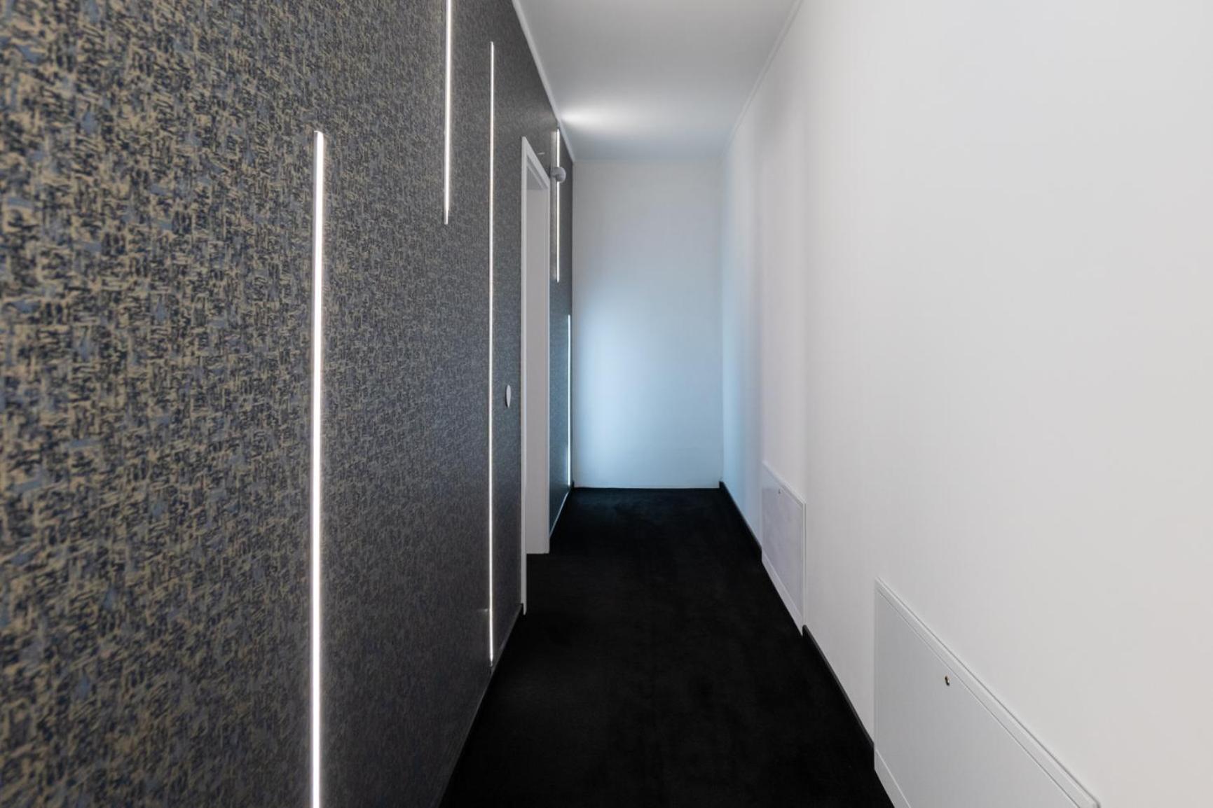 Titan Centrum Apartman Mestecǎneşti Exterior foto
