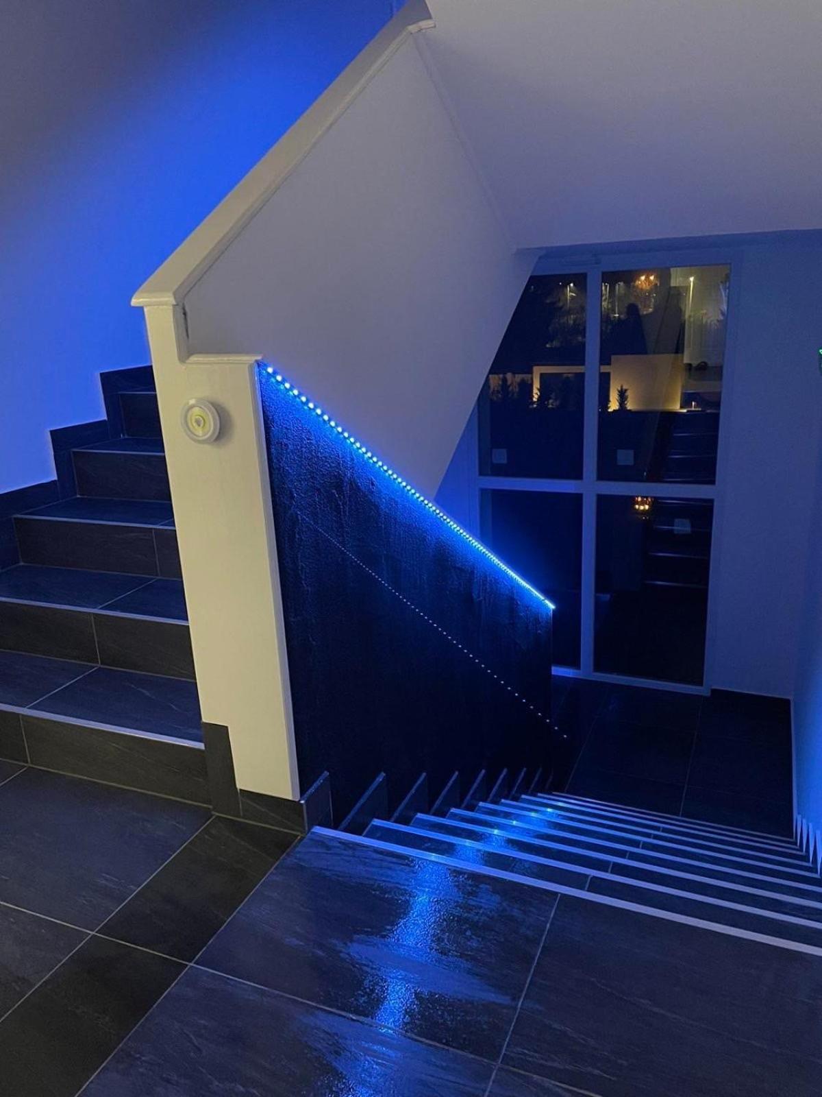 Titan Centrum Apartman Mestecǎneşti Exterior foto